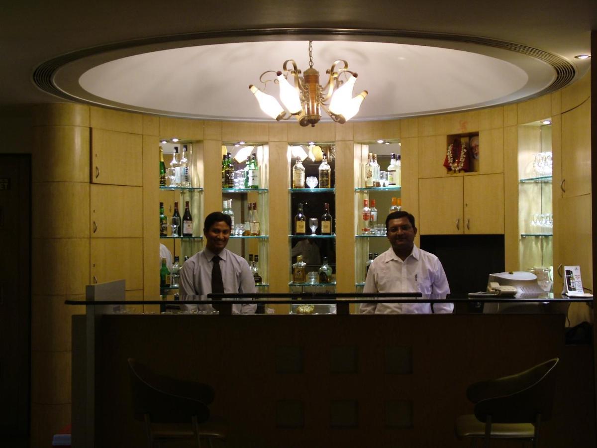 Hotel City Park, Solapur Extérieur photo