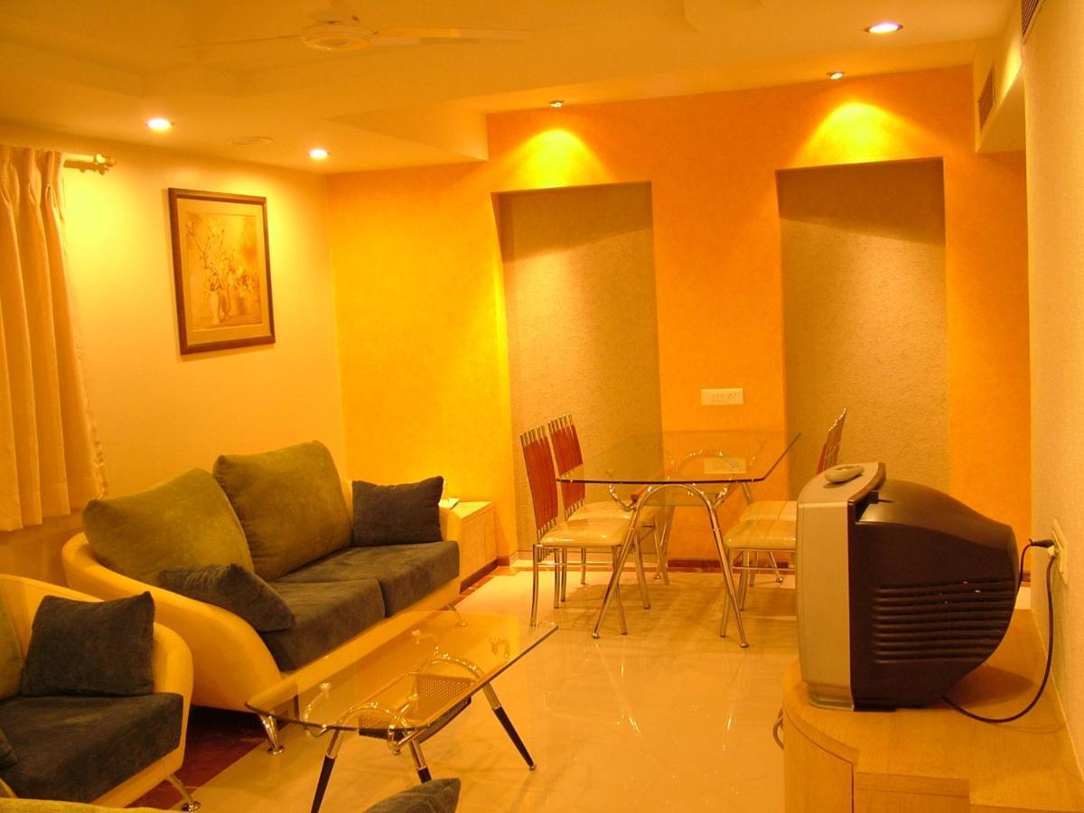 Hotel City Park, Solapur Extérieur photo